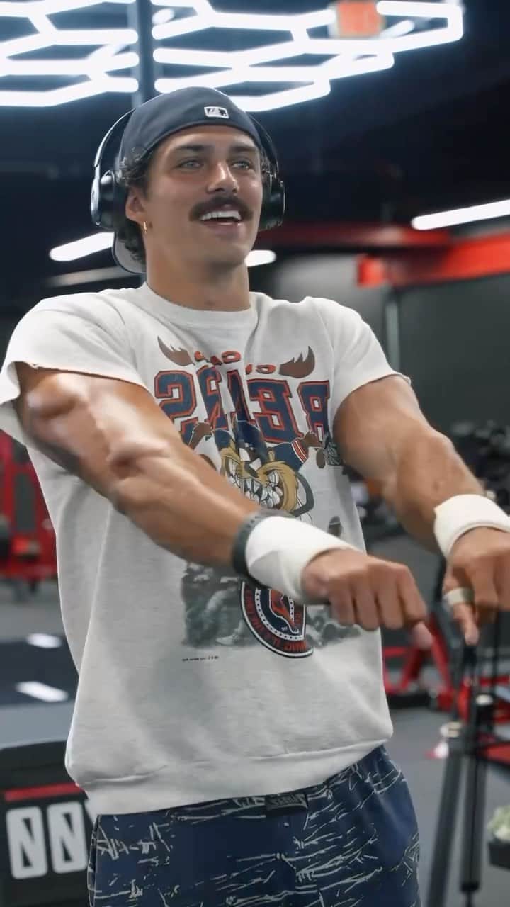 Steven Kellyのインスタグラム：「CAN’T STOP WON’T STOP 🚀🔥 🚀」