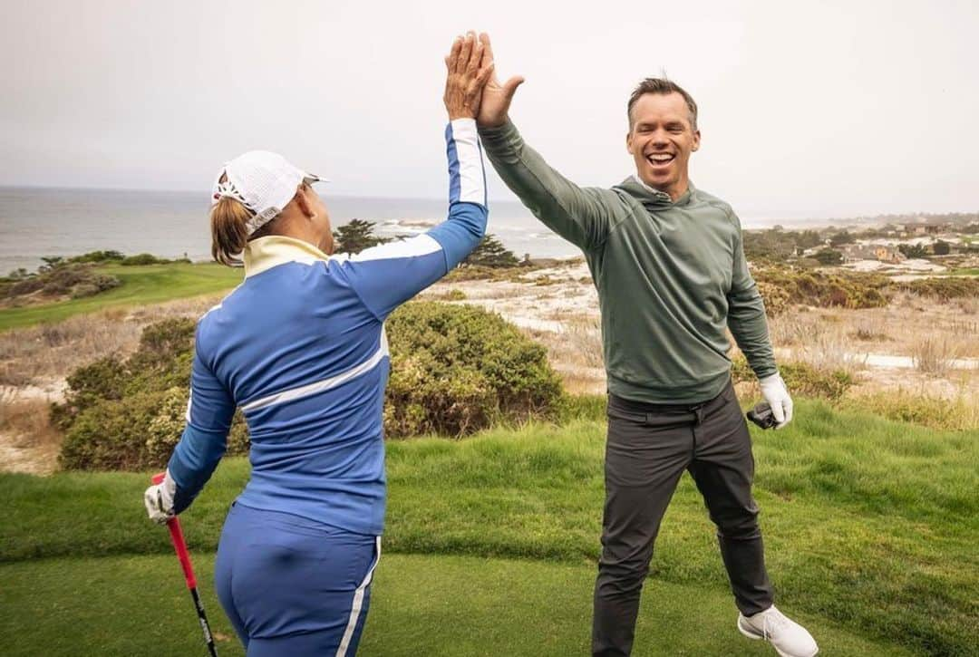 ポール・ケーシーさんのインスタグラム写真 - (ポール・ケーシーInstagram)「An amazing weekend with these great people combining my two passions. #tbt #Repost @porsche_newsroom ・・・ What do you get if you combine golf and motor racing? A dream come true at #RR7.   Thirty-three thrilled customers took part in the spectacular Porsche Golf Circle event at Pebble Beach and Rennsport Reunion. Spanning five days, it combined the world-famous Pebble Beach Golf Links and Spyglass Hill Golf Course at Pebble Beach Resorts with the largest ever gathering of racing icons and Porsche enthusiasts. Golf star and Porsche Brand Ambassador @paul_caseygolf also played a part in the world-class experience: the former world No. 3 took on members in a Beat the Pro Contest in a closest-to-the-pin competition.  Visit the link in our bio to find out more.」10月13日 4時49分 - paul_caseygolf