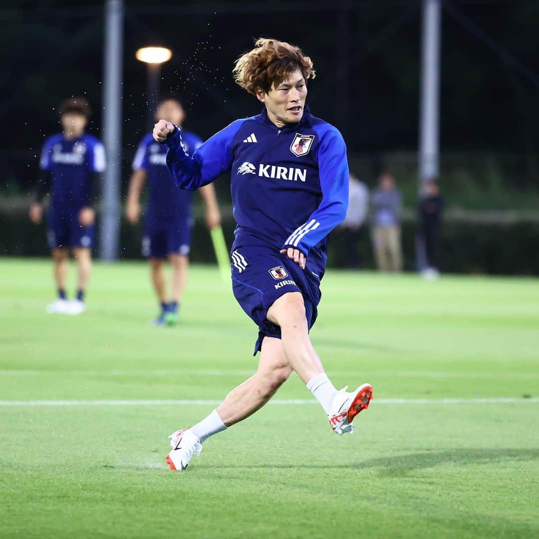 古橋亨梧のインスタグラム：「🇯🇵」