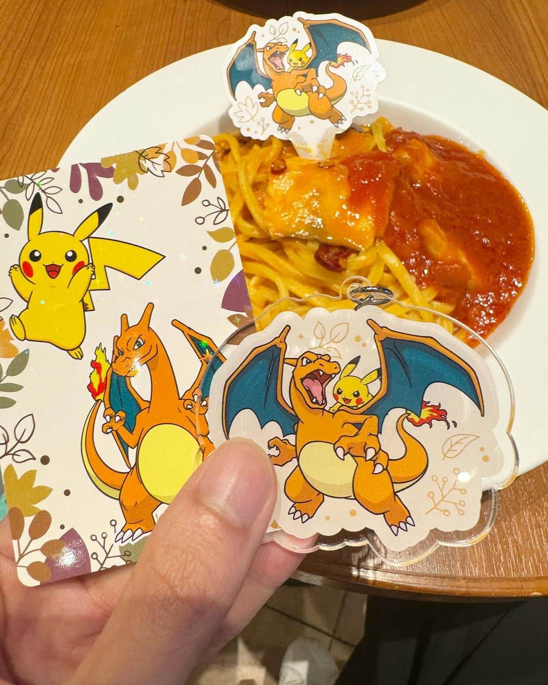FashionDreamer Dさんのインスタグラム写真 - (FashionDreamer DInstagram)「Pokémon x PRONTO 🍁☕️⋆͛*ﾟ Collaboration cafe starts today in Japan.💨」10月12日 21時03分 - d_japanese