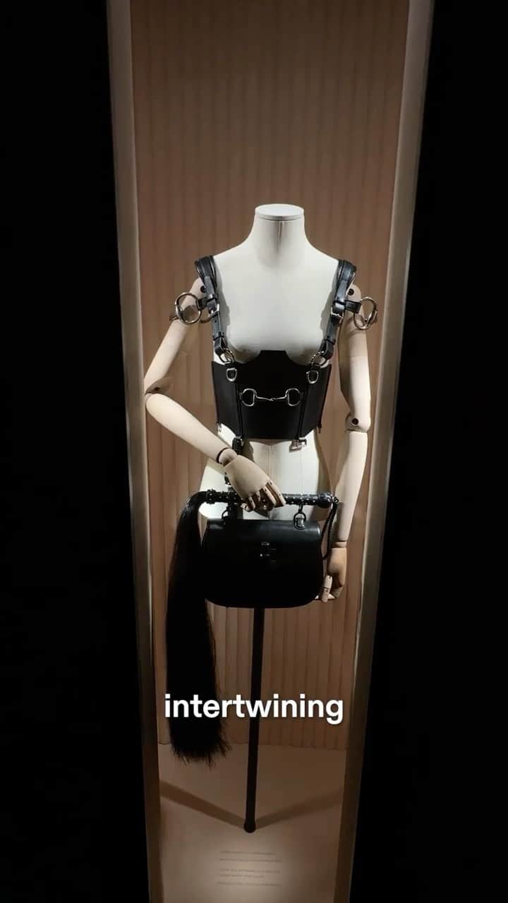 AnOther Magazineのインスタグラム：「Enter @gucci Cosmos 🚀 🪐 Join us at the Gucci Cosmos exhibition at @180.studios – tracing the story of the fashion House through immersive experiences – with notes from creative director and multidisciplinary artist @polina__zakh 💫⁠ ⁠ Tap the link in bio to see more 🔗⁠ ⁠ #DazedFashion #AnOtherMagazine #GucciCosmos #SabatoDeSarno」