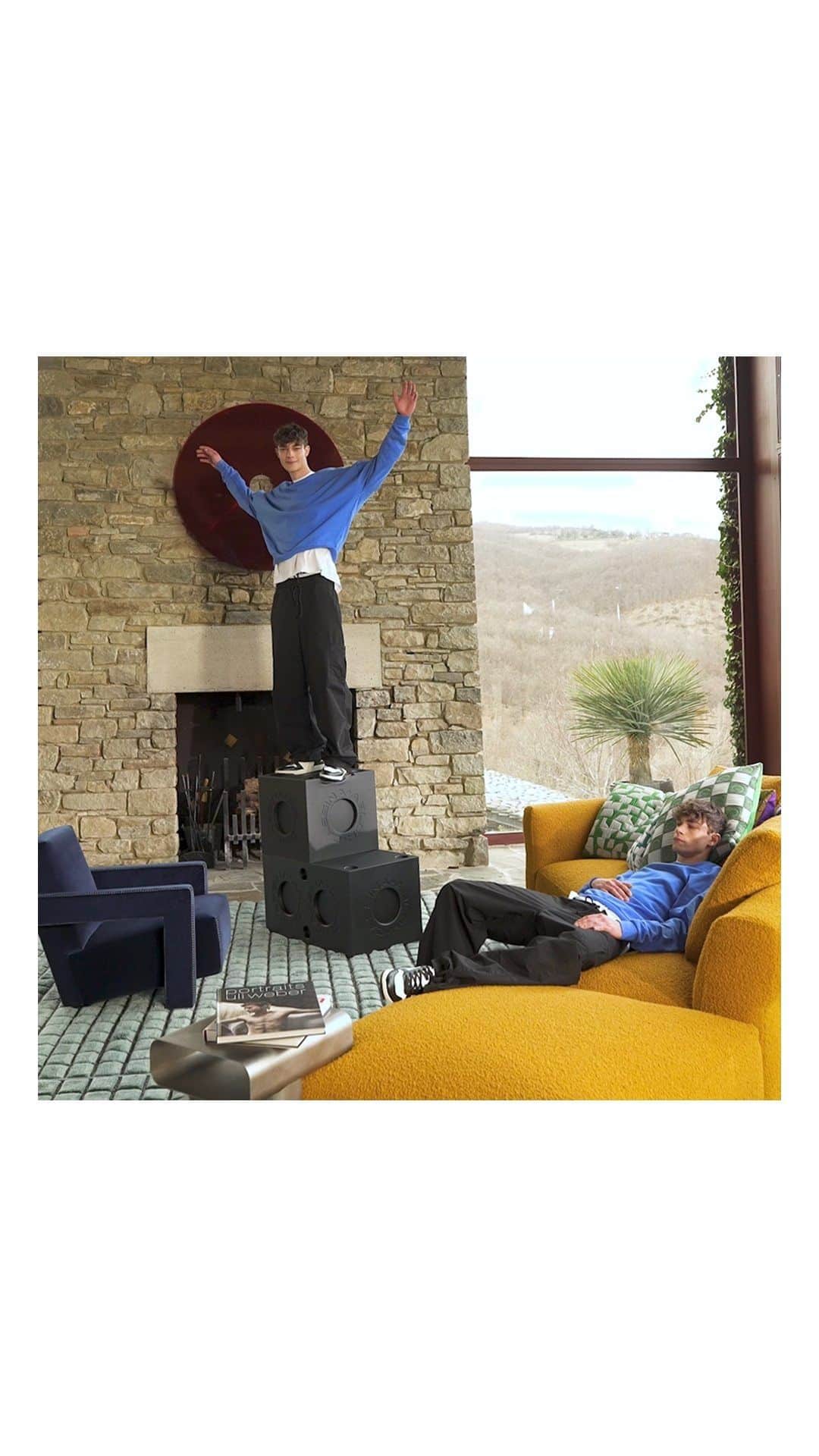 Cassina ixc. (カッシーナ・イクスシー) のインスタグラム