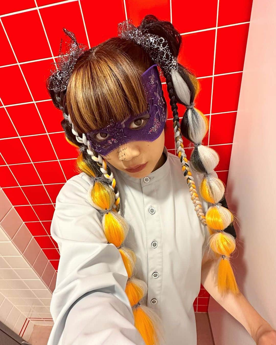 KARIN さんのインスタグラム写真 - (KARIN Instagram)「この時のヘアメイクぎゃうでかわいかった〜😈🎃💗  #halloween #make #🎃」10月12日 21時11分 - karin.tempurakidz