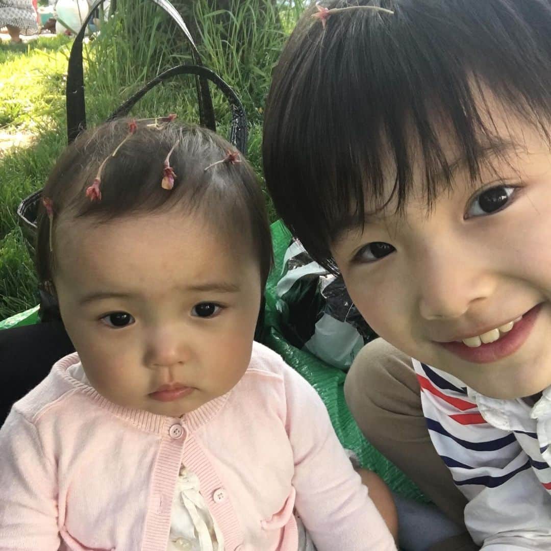 今井暖大のインスタグラム：「今はキモいと言われる…  #あんなに仲良しだったのに　#成長してるってとこか」