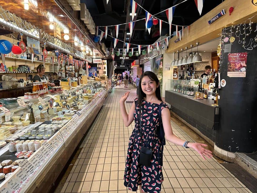 浅野杏奈のインスタグラム：「ヴィクトル・ユーゴー市場  #annaintoulouse」