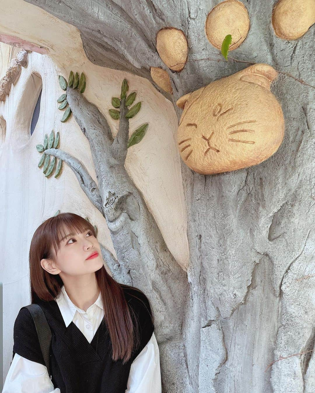 夢咲りりあさんのインスタグラム写真 - (夢咲りりあInstagram)「ずーっと行きたかった所🐱♡」10月12日 22時20分 - yumesakiriria12