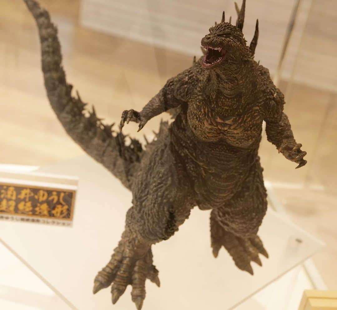 ぎわちん。さんのインスタグラム写真 - (ぎわちん。Instagram)「ゴジラ-1.0一番くじA賞 #ゴジラ #godzilla #ゴジラマイナスワン #godzillaminusone  #一番くじ #酒井ゆうじ #日比谷シャンテ #日比谷 #ゴジラストア #ぎわちん」10月12日 22時39分 - giwa_chin