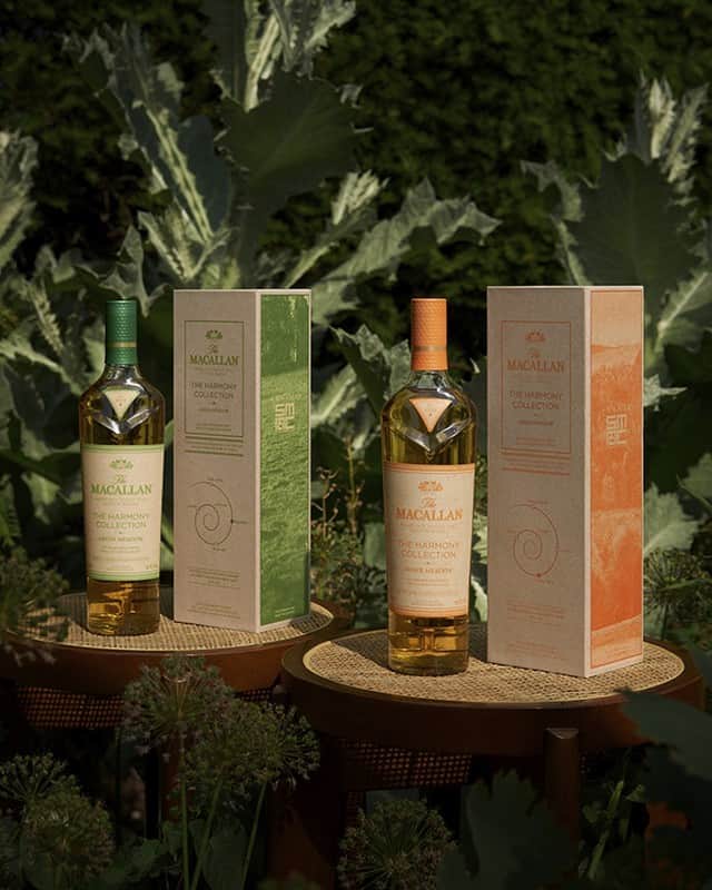 のインスタグラム：「The third release in The Harmony Collection has been created in collaboration with Stella and Mary McCartney, to celebrate the luscious and fertile lands of Scotland which connect all those who have stood upon them for generations.⁣ ⁣ Comprising of two new limited edition expressions - Amber Meadow and travel exclusive Green Meadow - the Collection is inspired by nature rooted on Stella and Mary’s memories at their family farm in the Scottish countryside.⁣ ⁣ To mark this deep connection with the land, discarded meadow cuttings have been given new life, integrated into our presentation boxes and bottle labels of this release. Each individual presentation box features photography by Mary McCartney of The Macallan Estate. ⁣ ⁣ Photography by @marymccartney⁣ ⁣ Discover more via link in bio.⁣ ⁣ Crafted without compromise. Please savour The Macallan responsibly.⁣ ⁣ #TheMacallan #StellaMcCartney #MaryMcCartney #TheHarmonyCollection⁣」