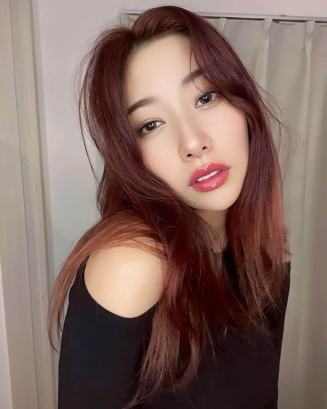 永富仁菜さんのインスタグラム写真 - (永富仁菜Instagram)「😐💋😐💋」10月12日 22時49分 - niina_nagatomi77