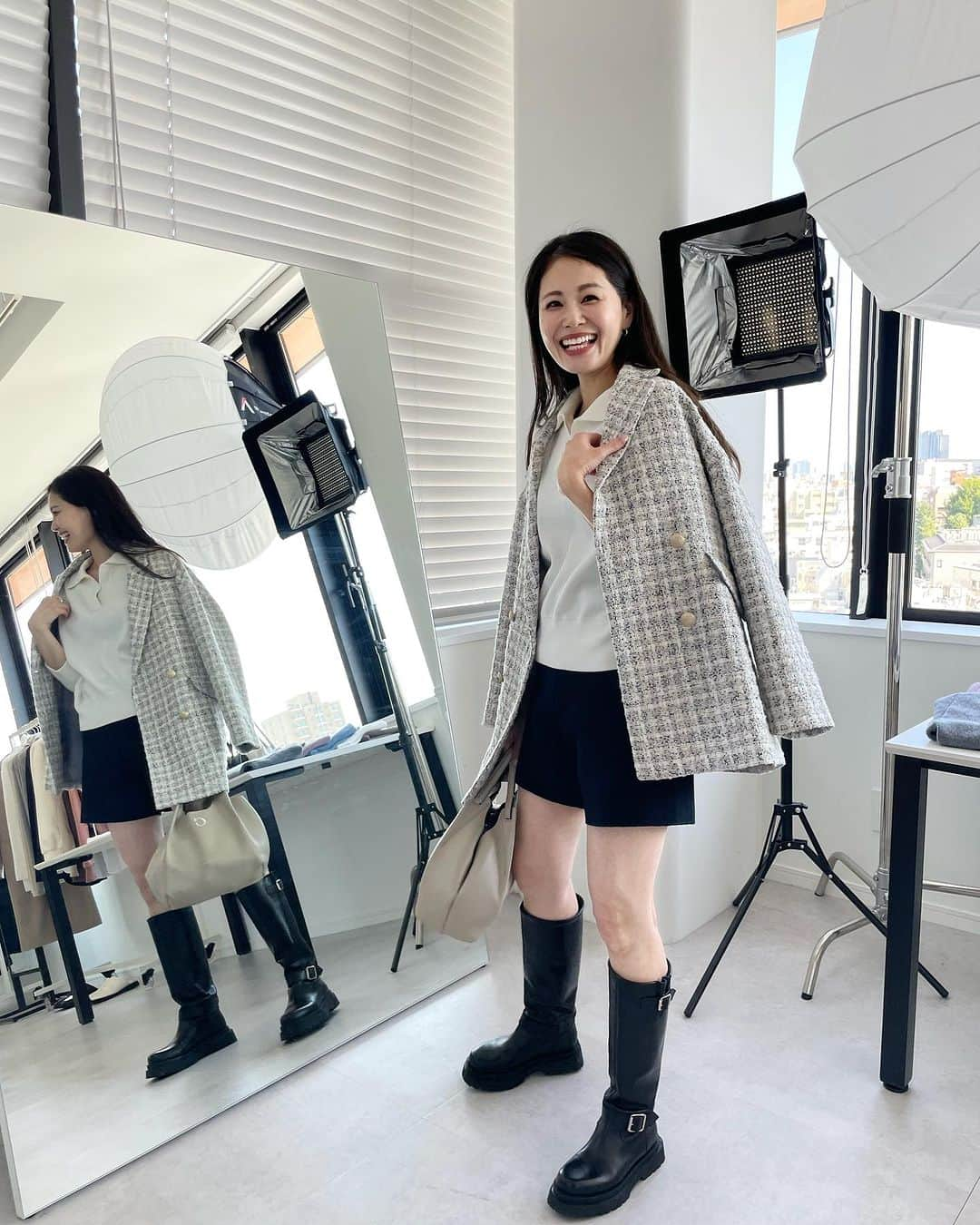 chinatsu614さんのインスタグラム写真 - (chinatsu614Instagram)「Favorite fit. #ootd #nae #naturalbeautybasic #ronherman #giannichiarini #giannichiarini_jp #pellicosunny  ・ ・ ・  ショートパンツにロングブーツの季節が好き♥︎」10月12日 22時50分 - chinatsu614