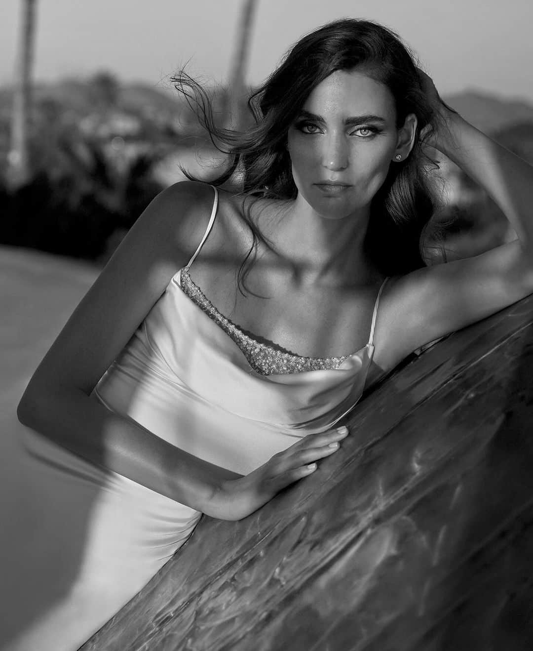 Pronoviasのインスタグラム：「Less is more, but a touch of magic changes the game✨ Swipe to see 3 minimalist styles with sparkly accents to steal the spotlight.  1- Ash 2- Senja 3- Nile   Book your appointment at your nearest store. Link in bio🔗  #Pronovias #TheJourney」