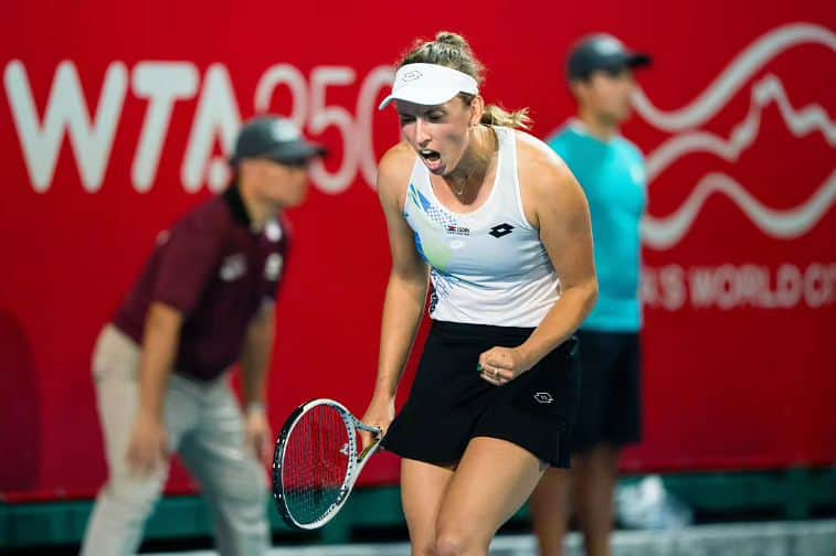 エリーゼ・メルテンスさんのインスタグラム写真 - (エリーゼ・メルテンスInstagram)「Quarterfinals 👊😤✨️ @hk_tennisopen」10月12日 23時34分 - mertenselise