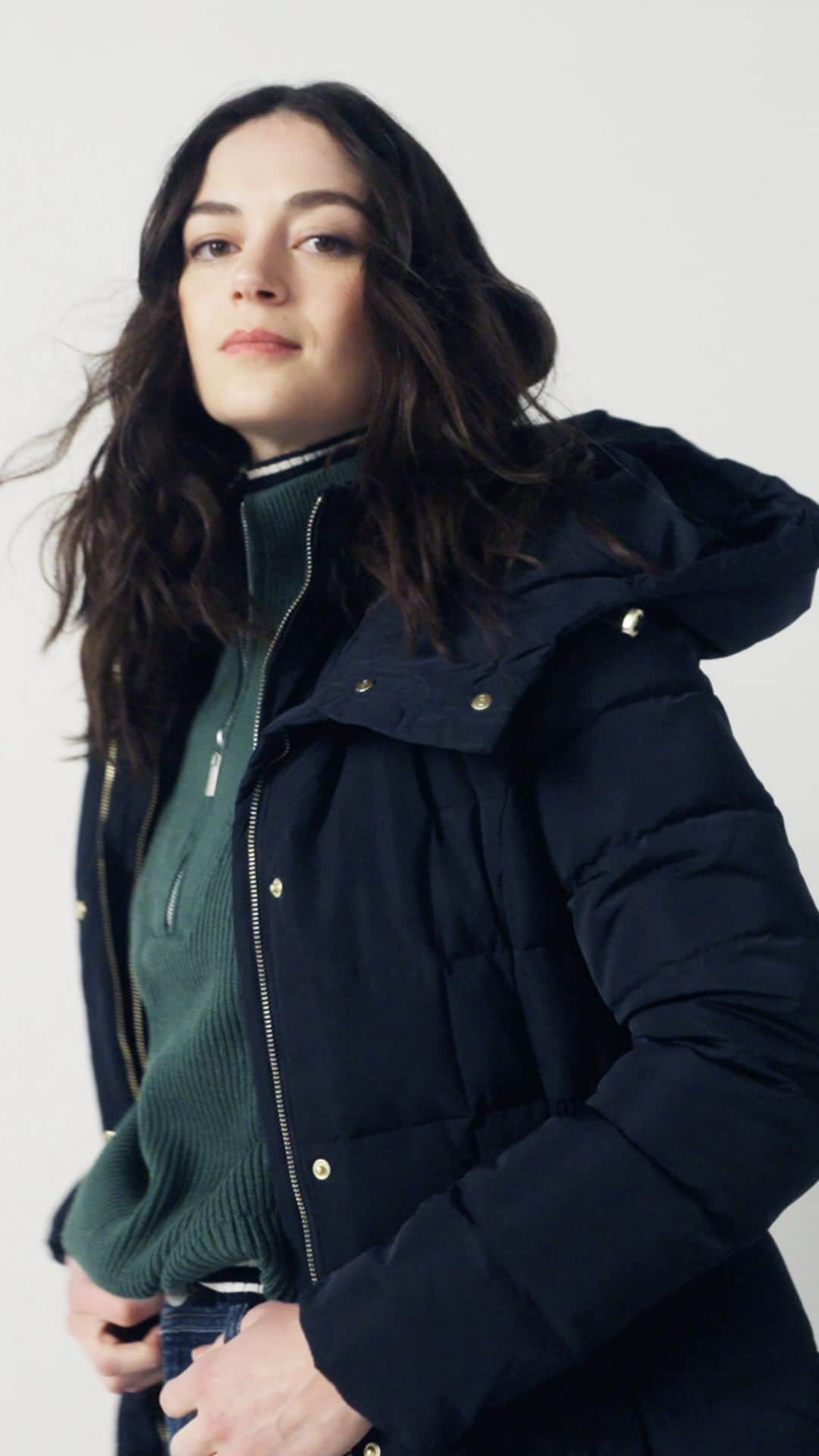 Cole Haanのインスタグラム：「Chill out and stand out with chic statement-making outerwear.」