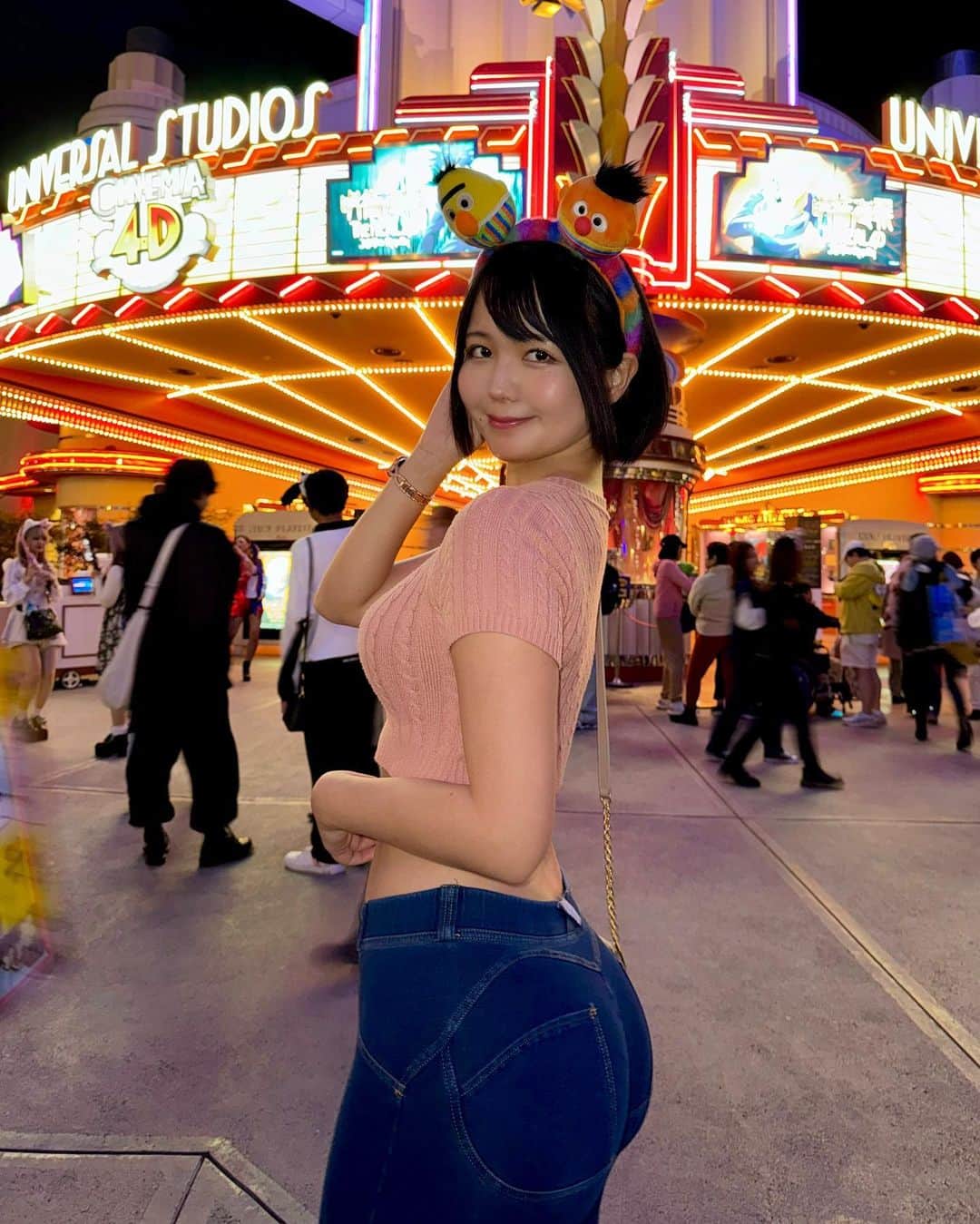 のインスタグラム：「universal negi❤️  #universalstudiosjapan #japan #osaka #japanesegirl #japantrip #universalstudios」