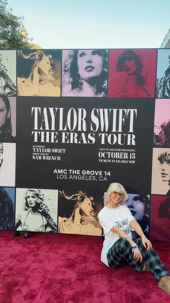 ローレン・グレイのインスタグラム：「the best day. so happy i got to relive this tour again. there aren’t enough words. ily taylor ⭐️」