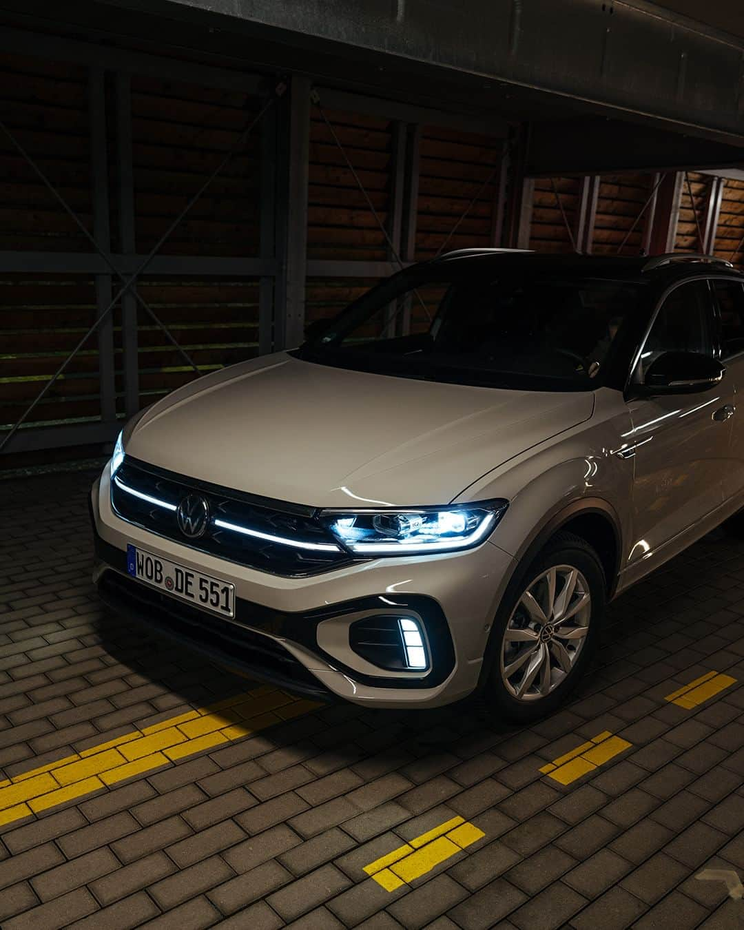 フォルクスワーゲンのインスタグラム：「Illuminating the roads ahead. ✨ #illuminate #driving #vwtroc #volkswagen #vw The vehicle displayed shows optional equipment.」