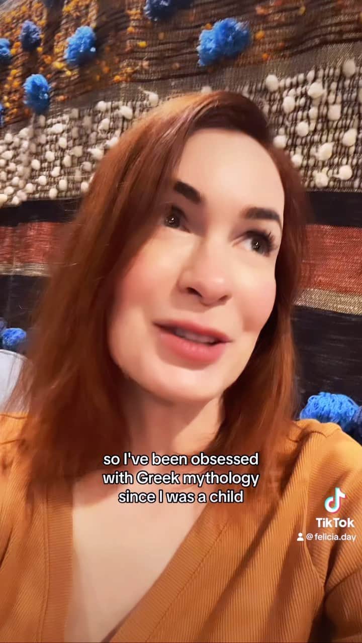 フェリシア・デイのインスタグラム：「I love this question if not the answer I have which is annoying haha. Stitched with @umgabi over on TikTok. #mythology #feliciaday」