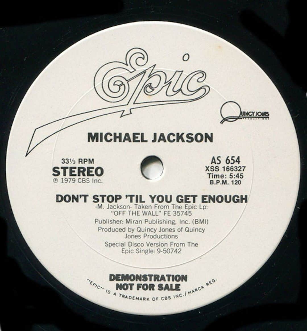 マイケル・ジャクソンのインスタグラム：「On this date in 1979, “Don’t Stop ‘Til You Get Enough” hit #1 on the Billboard Hot 100 chart establishing a successful start to Michael’s solo era. The track was his first single from “Off The Wall” and it leads the album as a non-stop disco-funk jam clocking in at over six minutes. Hit the link in stories to listen to the full album now.」
