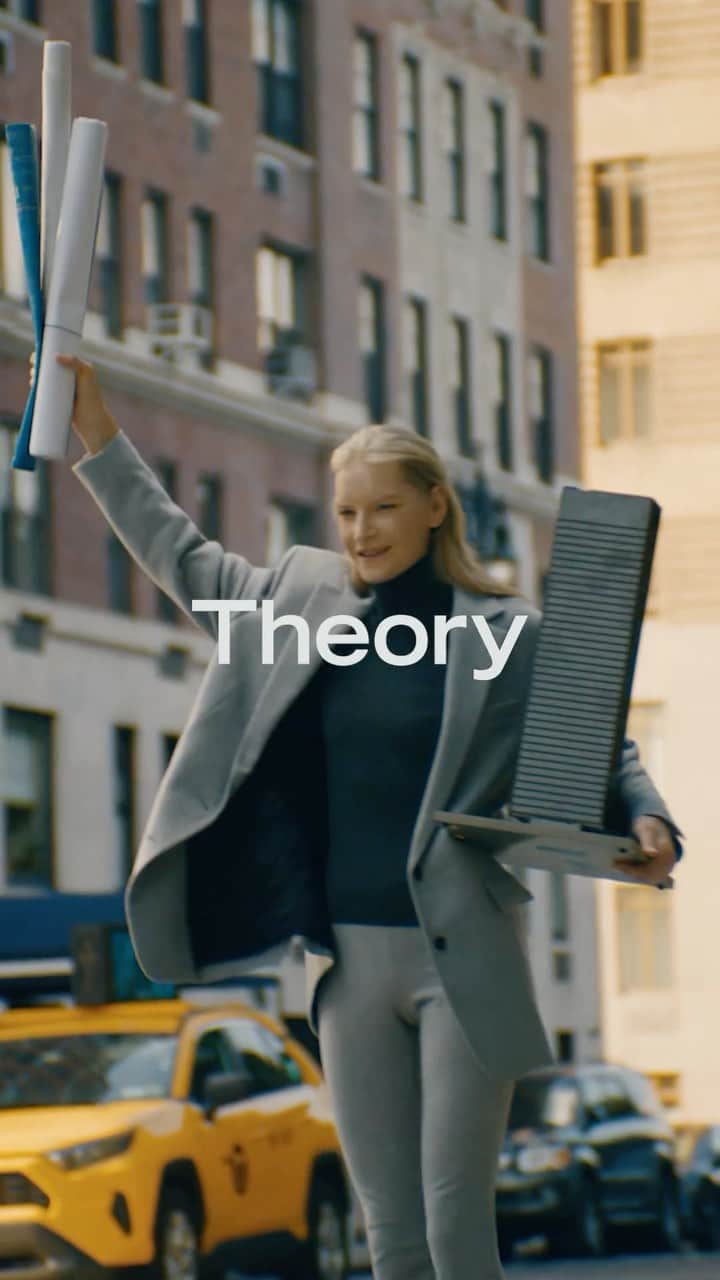 のインスタグラム：「“The Blueprint” featuring Kirsten Owen in the Oversized Wool Flannel Blazer. #SweaterWeather   “She’s an urban professional and cultural architect who curates her look to reflect her aesthetic preferences; cool, collected, chic, and confident.” —@heidibivens  Directed by @theo123456」