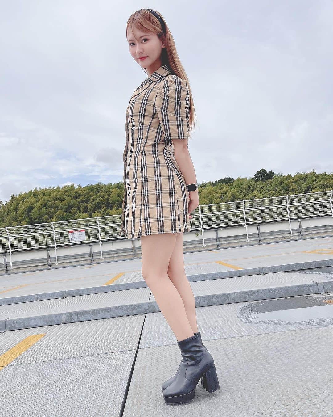 サニーデイガールズのインスタグラム：「今年の夏鬼リピしたまちさんからもらったお洋服💛」