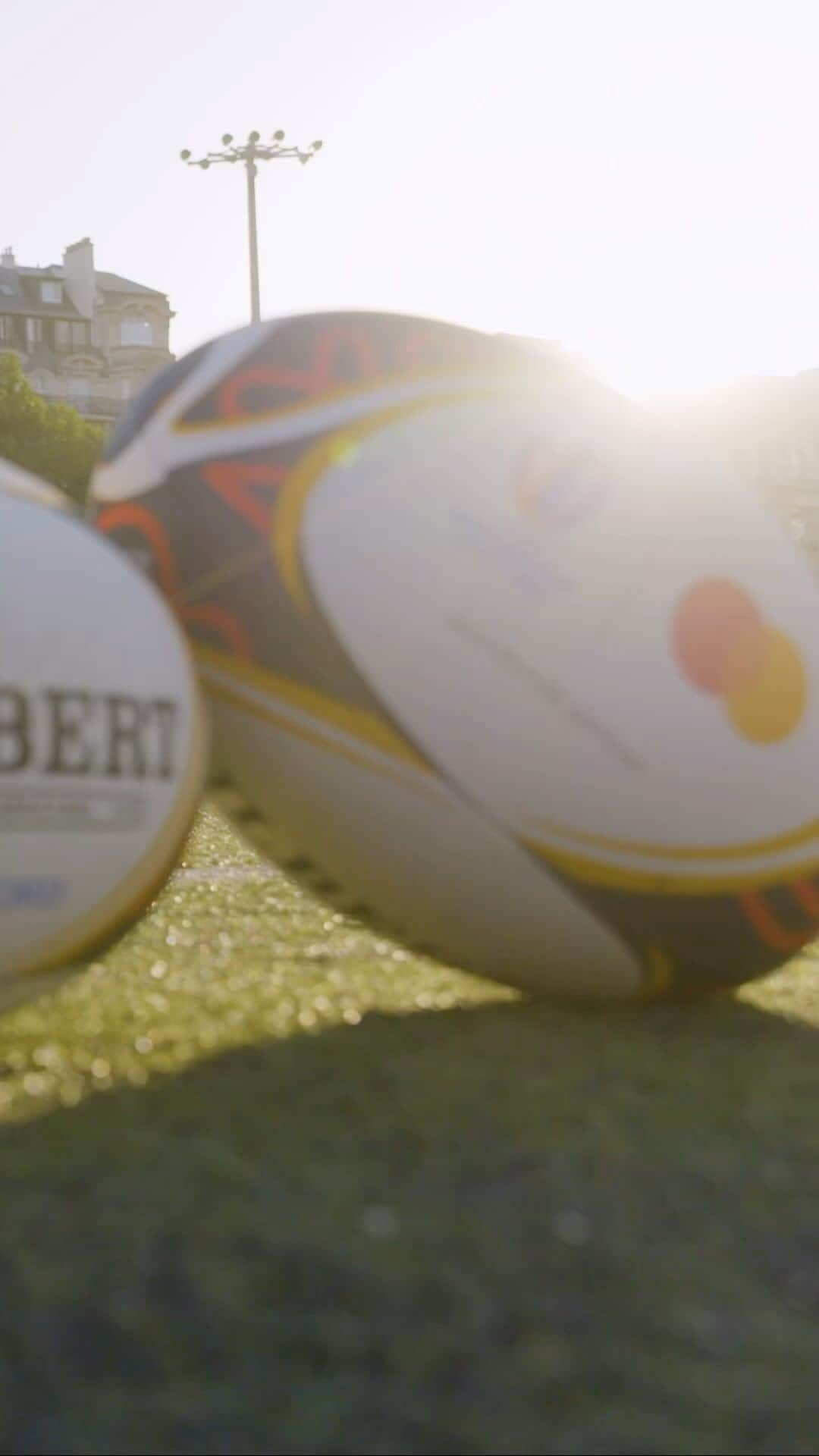 ポーシャ・ウッドマンのインスタグラム：「Always excited to host rugby clinics with @Mastercard and @WorldRugby especially for young wāhine with a love of the sport! A special opportunity to do this in France and alongside @bryanhabana #MastercardAmbassador」