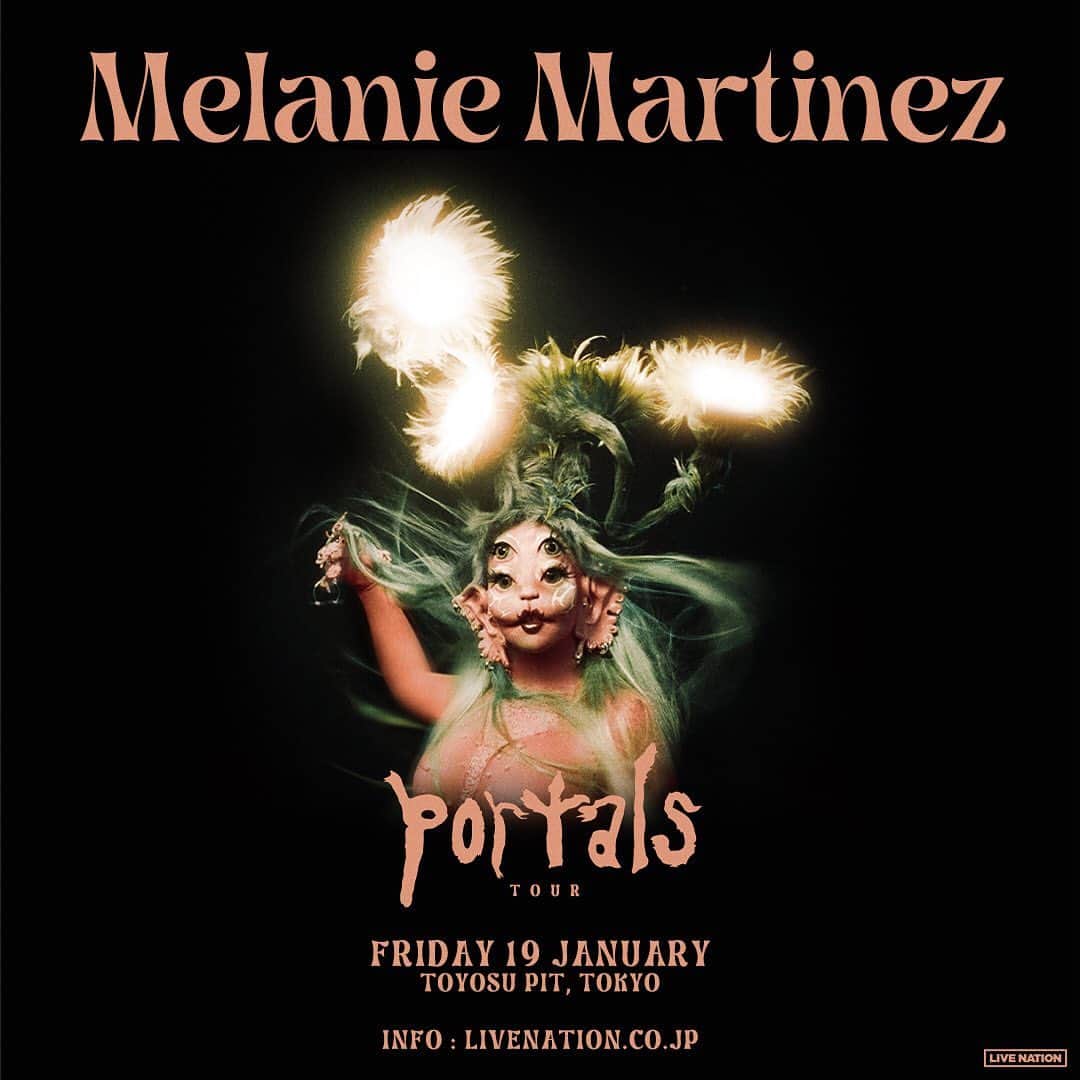 のインスタグラム：「【Melanie Martinez】  最新アルバム『Portals』が世界中で大ヒットを記録！ オルタナ・ポップの奇才、待望の初来日公演決定！  Melanie Martinez: PORTALS Tour  🗓2024 年1 月 19 日(金)  📍東京 豊洲 PIT Open 18:00 / Start 19:00⁠  #melaniemartinez」