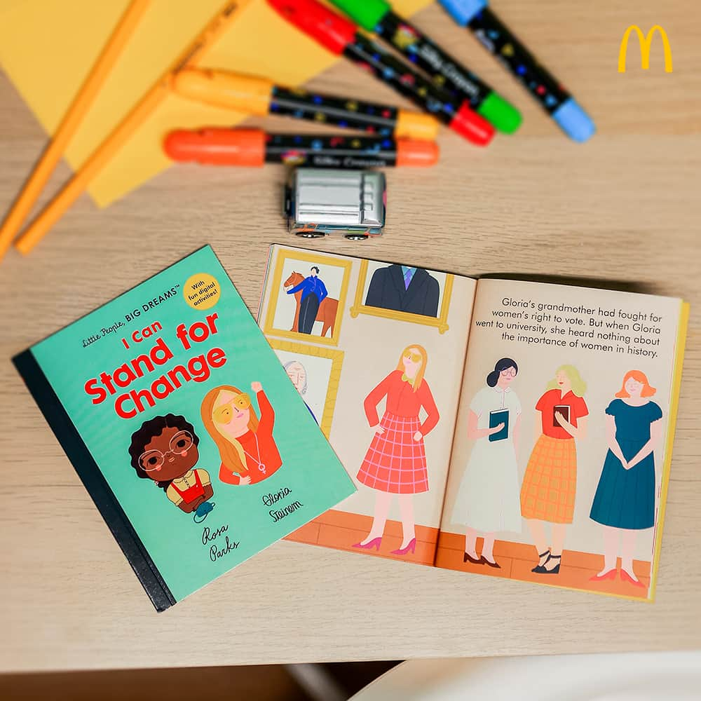 McDonald's Philippinesのインスタグラム：「Let your kids know when to stand for the better. Inspire them with the “I Can Stand for Change” Happy Meal Readers Book! ✨   Order via McDelivery today.」