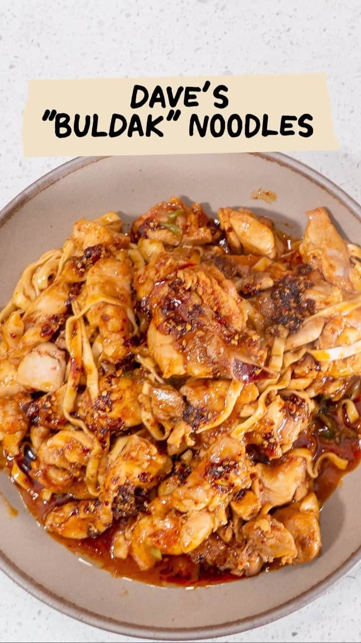 のインスタグラム：「dinner done in 15 — for part three of our new recipe series with @davidchang, he cooked up one of his easiest recipes yet. using our new sweet & spicy noodles as the base, he whipped up a loose interpretation of buldak, which means spicy or fire chicken in korean. tap the link in our bio to watch dave reimagine this popular korean dish into a quick and simple weeknight meal. 🤝」