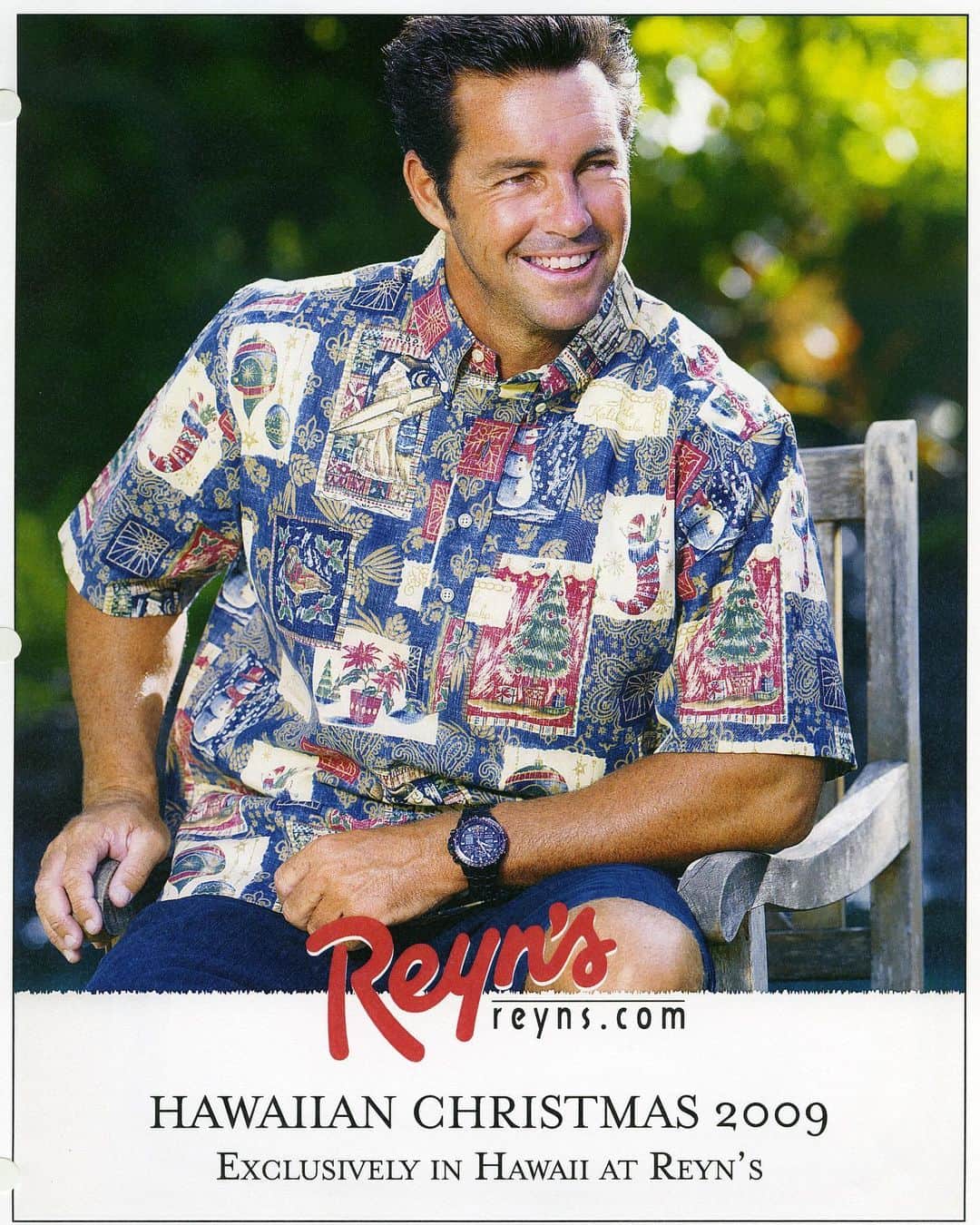 レインスプーナーさんのインスタグラム写真 - (レインスプーナーInstagram)「With 40 years of Hawaiian Christmas shirts comes 40 years of advertisements. Fun to look back over the decades.」10月13日 6時08分 - reynspooner
