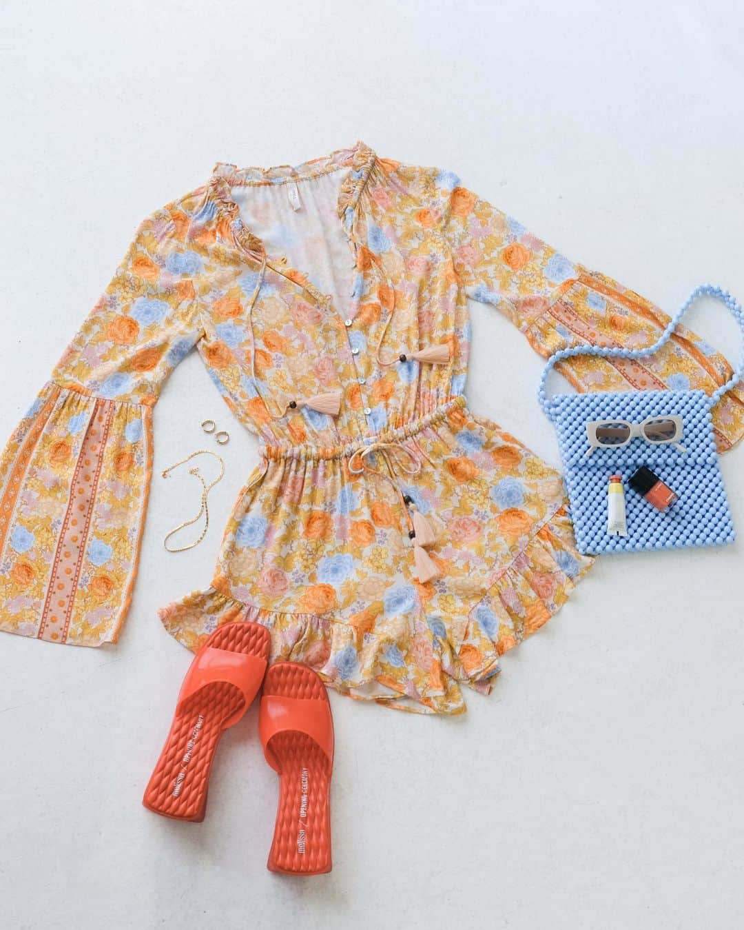 SPELLのインスタグラム：「Say hello to our Enchanted Wood Romper ~ the sweetest spring style 🌼」