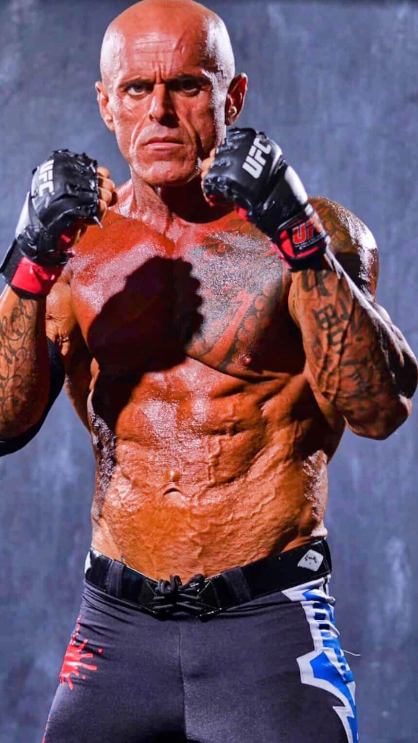 デイビーボーイ・スミス・ジュニアのインスタグラム：「The Russian Bear is a master in all martial arts styles 🥷  Here’s another clip from my character “The Russian Bear” and the new pro wrestling comedy tv show “J OO”🎬」