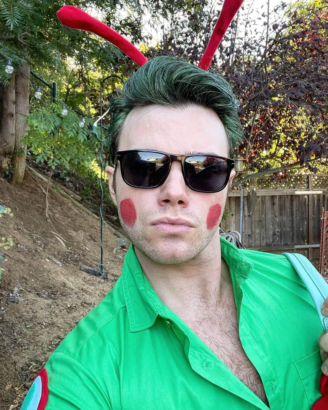 クリス・コルファーのインスタグラム：「First costume of the season! Any guesses? #Halloween2023」