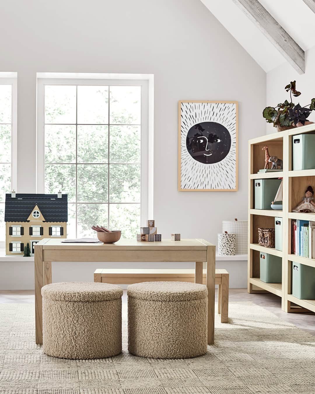 ジャスミン・トゥークスのインスタグラム：「Meet our newest playroom pal. She's a Gemini (Play Table). We think you'll like her simple clean lines, durable FSC®-certified wood and up-for-anything attitude. She pairs well with any play chair and loves everything from art projects to board games.  #PlayroomDesignInspo #PlayroomFurniture #PlayroomTable」