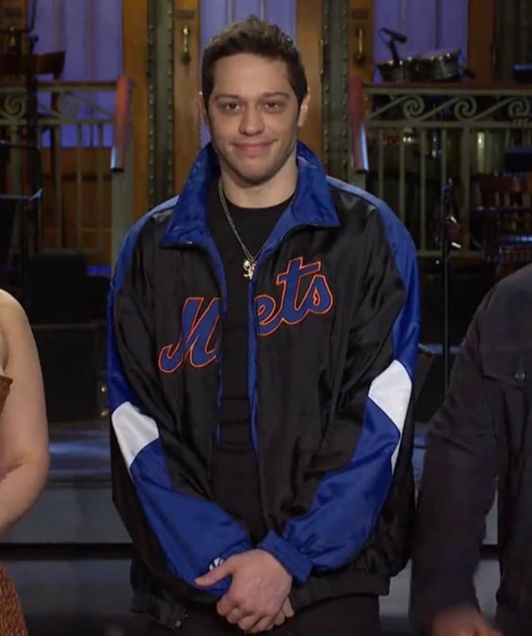 ニューヨーク・メッツのインスタグラム：「That jacket tho 👀🔥  #petedavidson #snl #nbcsnl #jacket #baseballfashion」