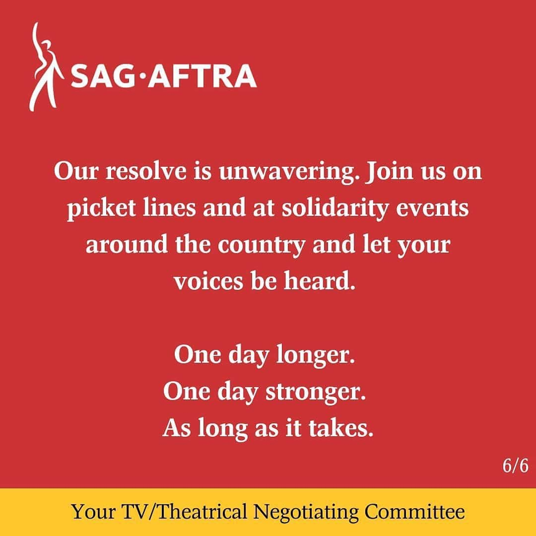 ボリス・コジョーさんのインスタグラム写真 - (ボリス・コジョーInstagram)「The marathon continues.  Standing strong with my fellow #sagaftramembers  ✊🏾🙏🏾❤️」10月13日 9時21分 - boriskodjoe