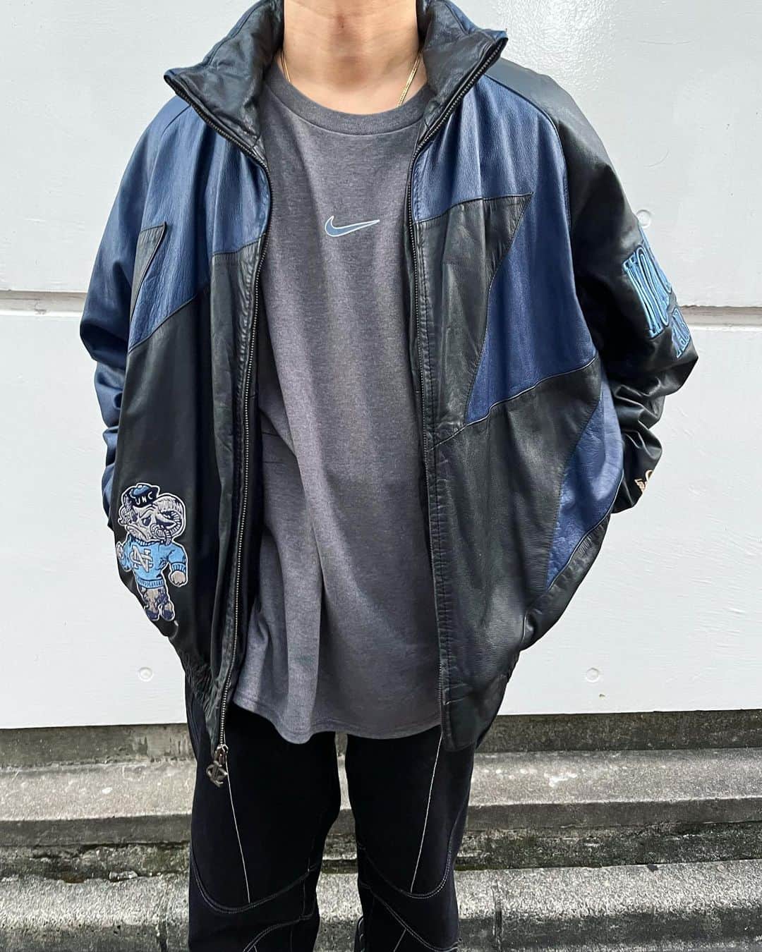 birthdeathのインスタグラム：「-New Arrival-  90's LOGO ATHLETIC "North Carolina Tar Heels" Black / Blue two tone leather jacket  #vintageleather #northcarolinatarheels  #90s #birthdeathmens #birthdeath #shibuya」
