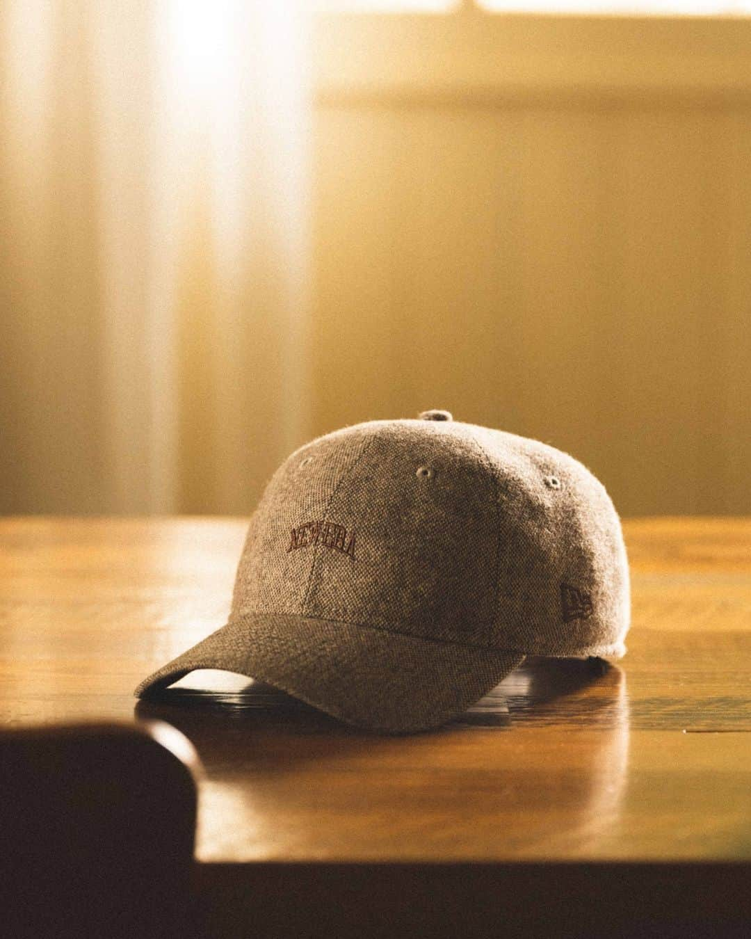 New Era Japan オフィシャル Instagram アカウントさんのインスタグラム写真 - (New Era Japan オフィシャル Instagram アカウントInstagram)「【Recycle Tweed】⁠ ⁠ 羊毛の循環・再生技術を活かしたサステナブル素材を使用したコレクション。尾州産のウール混紡生地を採用しています。 ⁠ ⁠ #NewEra⁠ #ニューエラ」10月13日 10時30分 - newerajapan