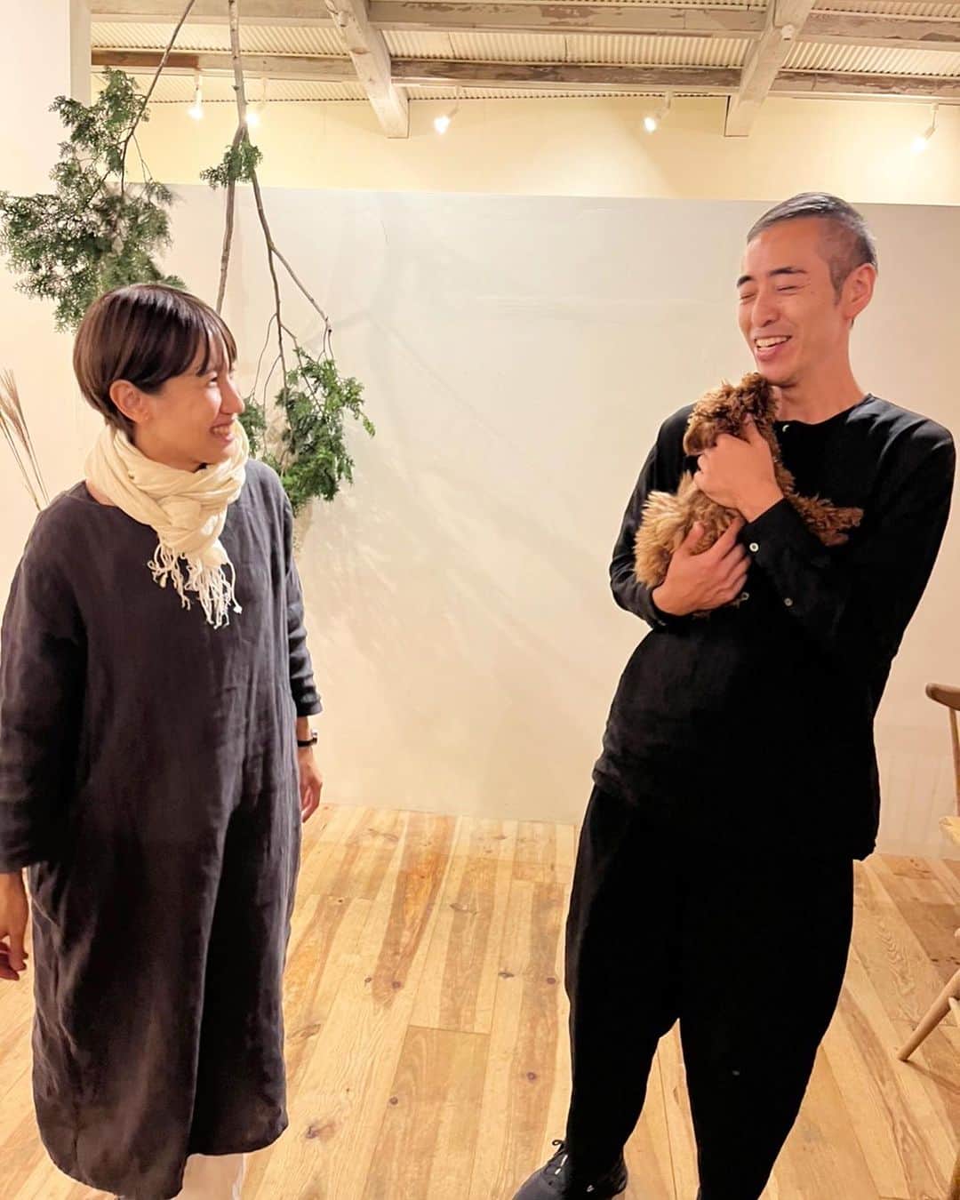 森ゆにさんのインスタグラム写真 - (森ゆにInstagram)「. 2023.10.7 東京　 皓 SIROI みどり×平井かずみ 「Autumn flora」  演奏：みどり 装花：平井かずみ　 お菓子：foodremedies チャイ：LIFE SPICE SHOP  @hiraikazumi  @siroi___  @foodremedies.caco  @lifespiceshop」10月13日 10時54分 - moriyuni