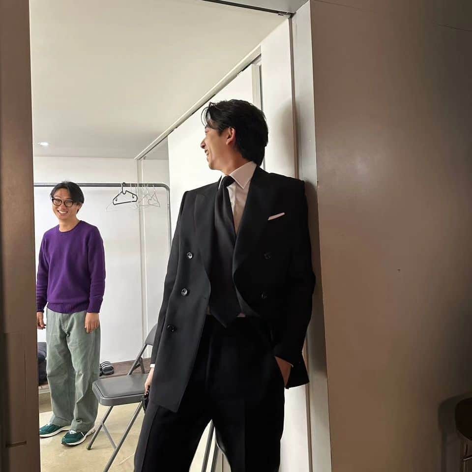 コン・ユさんのインスタグラム写真 - (コン・ユInstagram)「🙃」10月13日 12時21分 - gongyoo_official