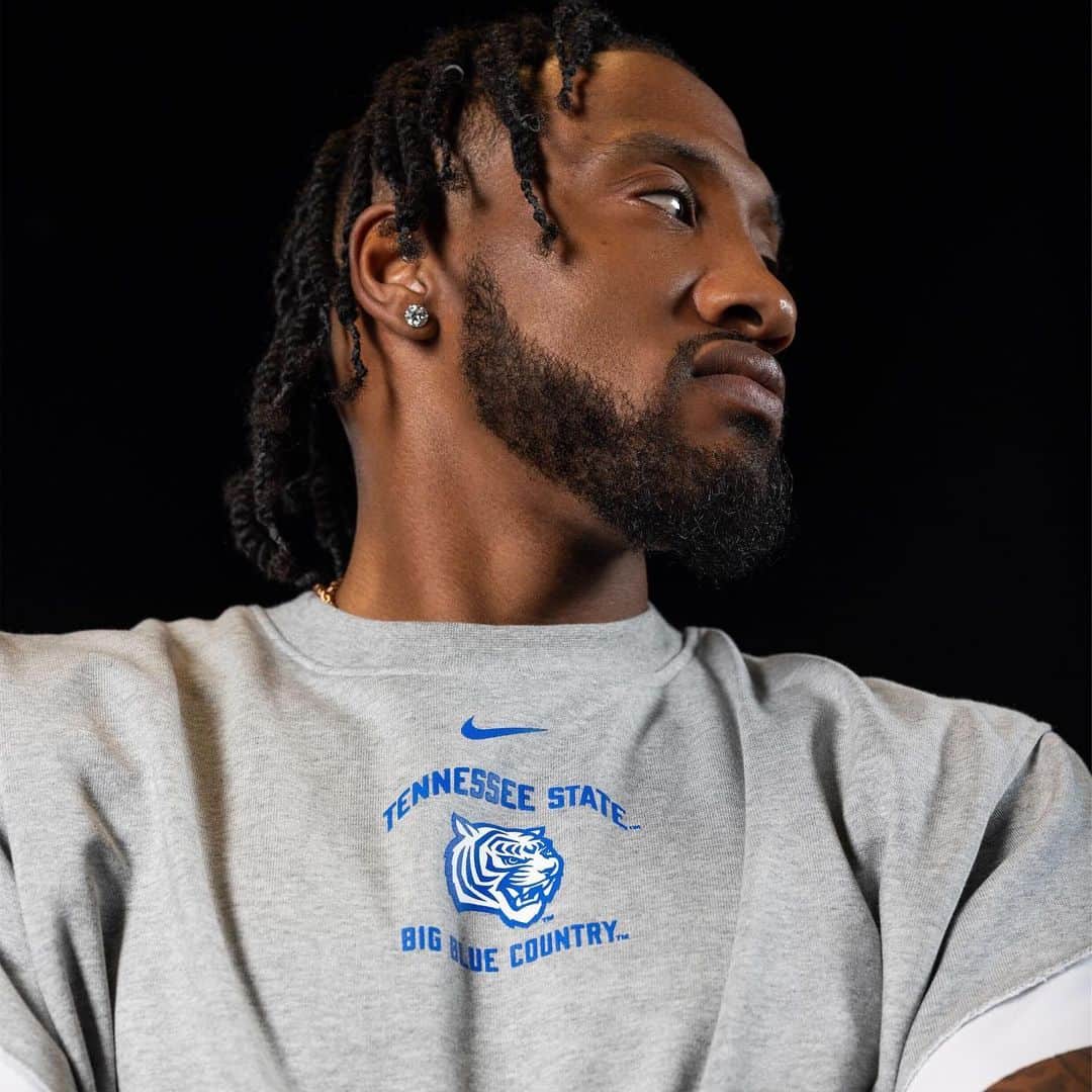 Nike Sportswearさんのインスタグラム写真 - (Nike SportswearInstagram)「When Robert Covington (@atf_33) went undrafted in the 2013 NBA draft, many wrote him off.   Now, ten years later, as he looks toward his 11th NBA season, Rob’s coming out on top: “They wrote me out completely,” he says. “But you create your own story.”   Check out Robert’s journey – from undrafted to undeniable – only on the NIKE app.   *Available only in NA.」10月14日 0時01分 - nikesportswear