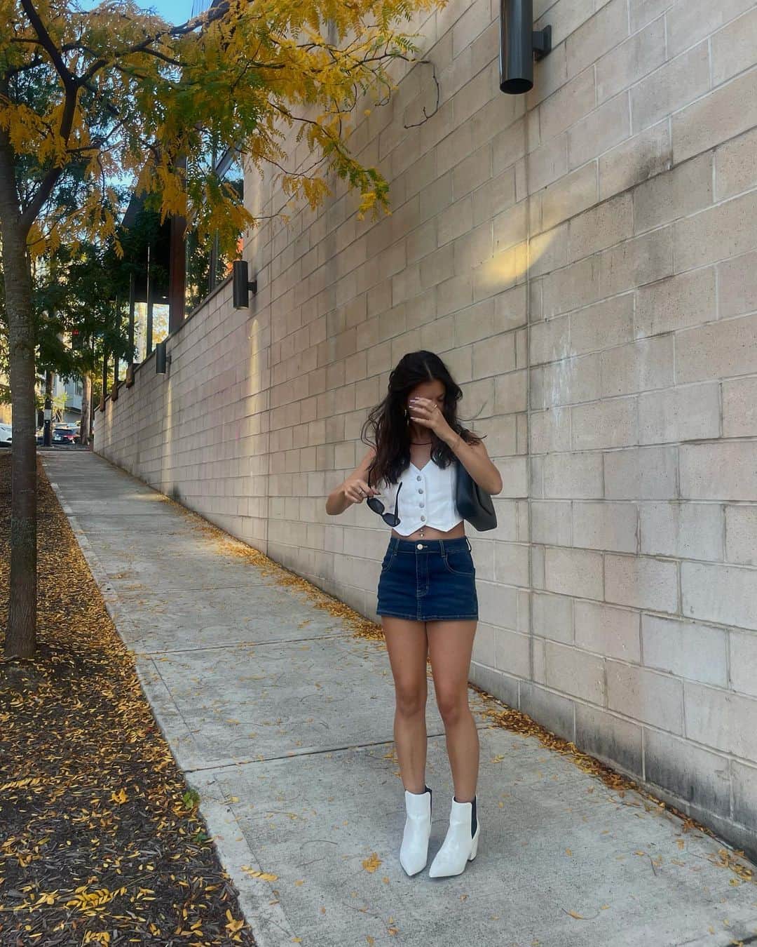 Brooke Marie Hylandさんのインスタグラム写真 - (Brooke Marie HylandInstagram)「I told you I was going to wear white after Labor Day 🤷🏻‍♀️」10月13日 22時50分 - brookehyland