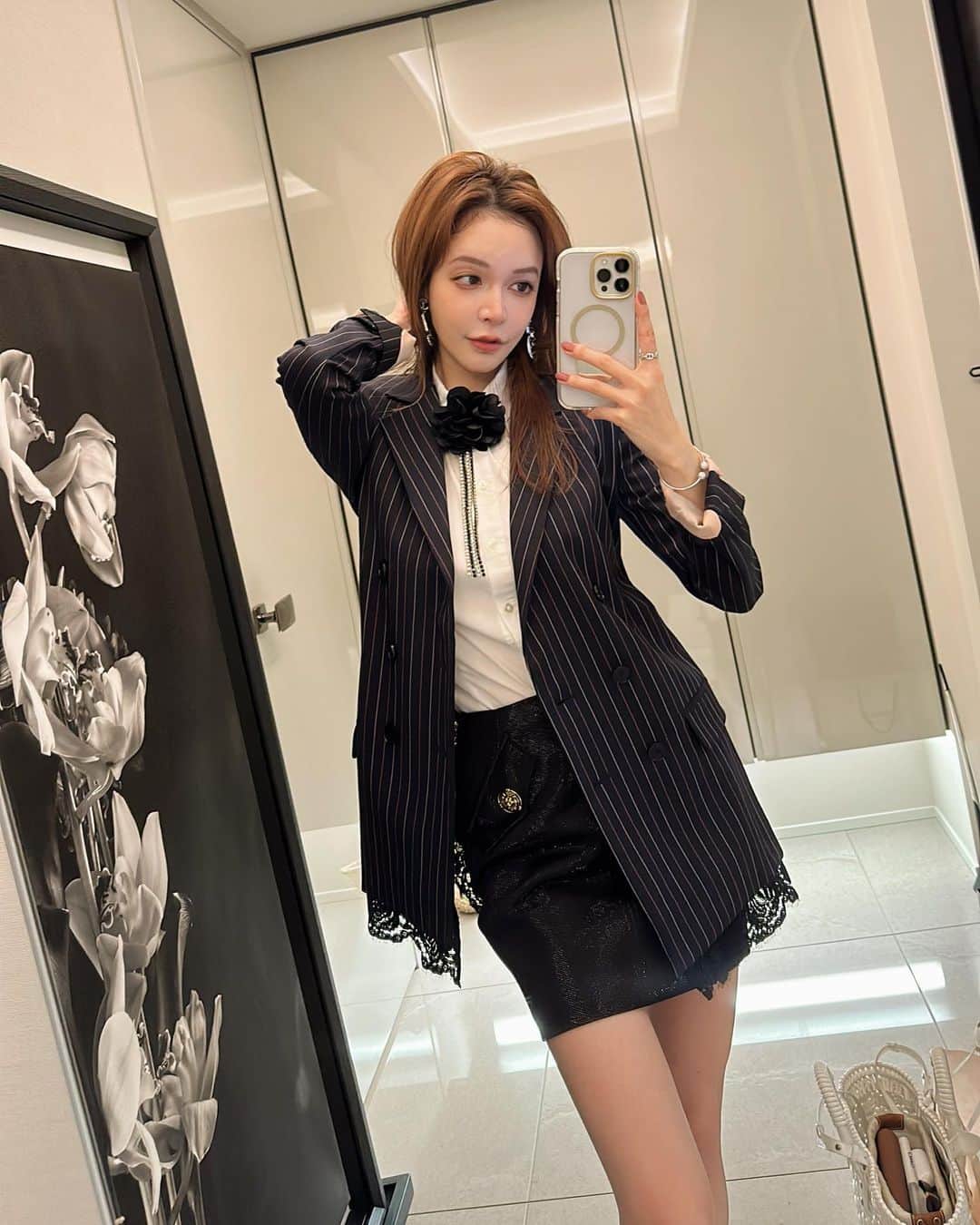 大沢ケイミのインスタグラム：「気に入りのPinkoのジャケット🧥」
