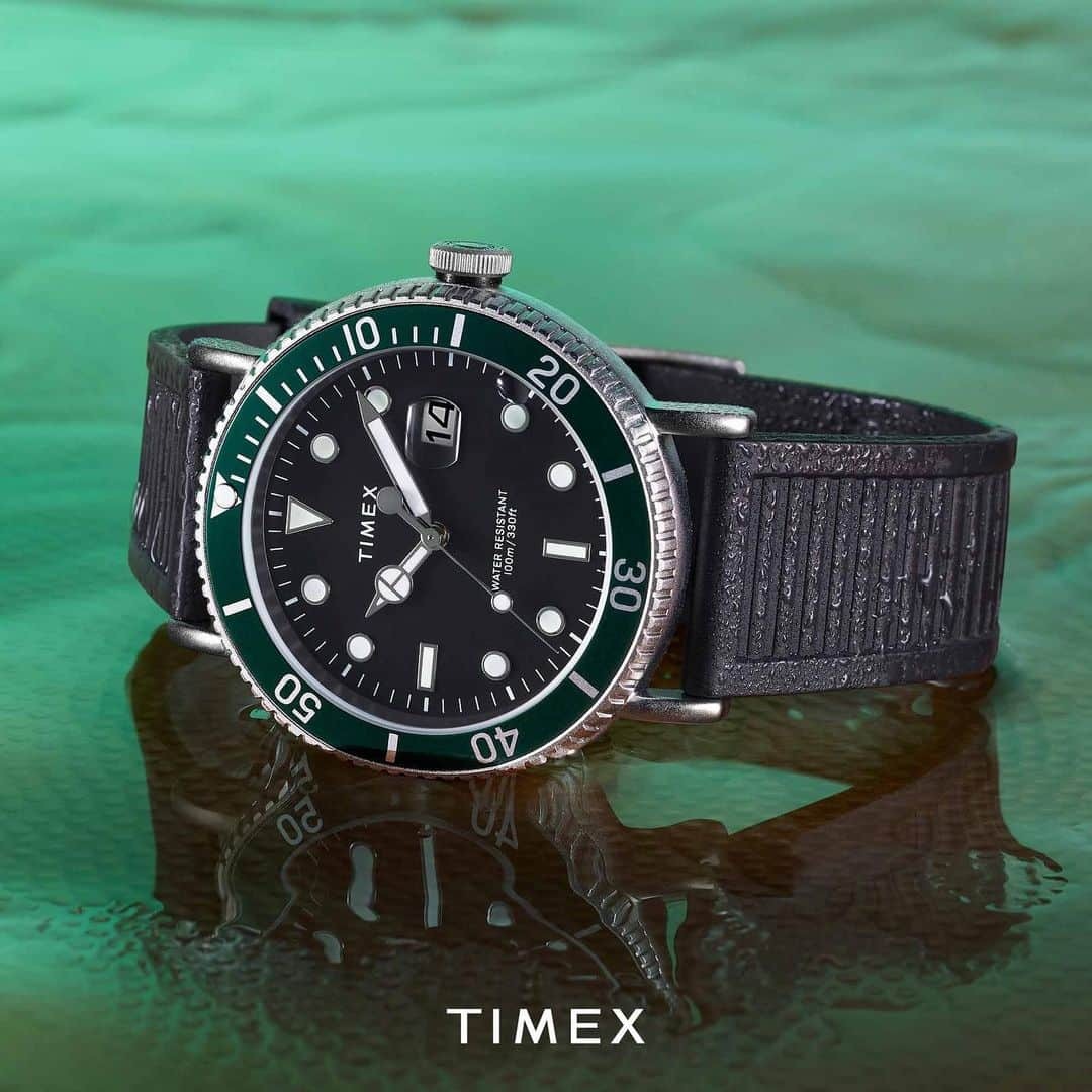 タイメックスさんのインスタグラム写真 - (タイメックスInstagram)「Ready to set sail.  Whether you're navigating the sea or exploring the coast, our Portside watch is the perfect timepiece to accompany you on your adventures. It brings together classic elements with modern materials, including a sustainable strap crafted from bio-based resin made with wheat fiber.  #timex #newwatch #watchfam #sustainability #watchlovers #watchcollection」10月13日 23時07分 - timex