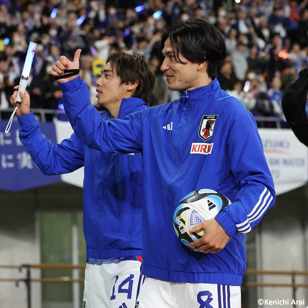 のインスタグラム：「🇯🇵 カナダ戦後のスタジアム一周 🏟 4-1でカナダ代表を下した #日本代表。次戦、10月17日に神戸でのチュニジア戦に臨む。(Photo: Kenichi Arai)  #soccer #football #mizuhobluedreammatch #mizuhobluedreammatch2023 #japan #samuraiblue #daihyo #サッカー #フットボール #サッカー日本代表 #⚽」