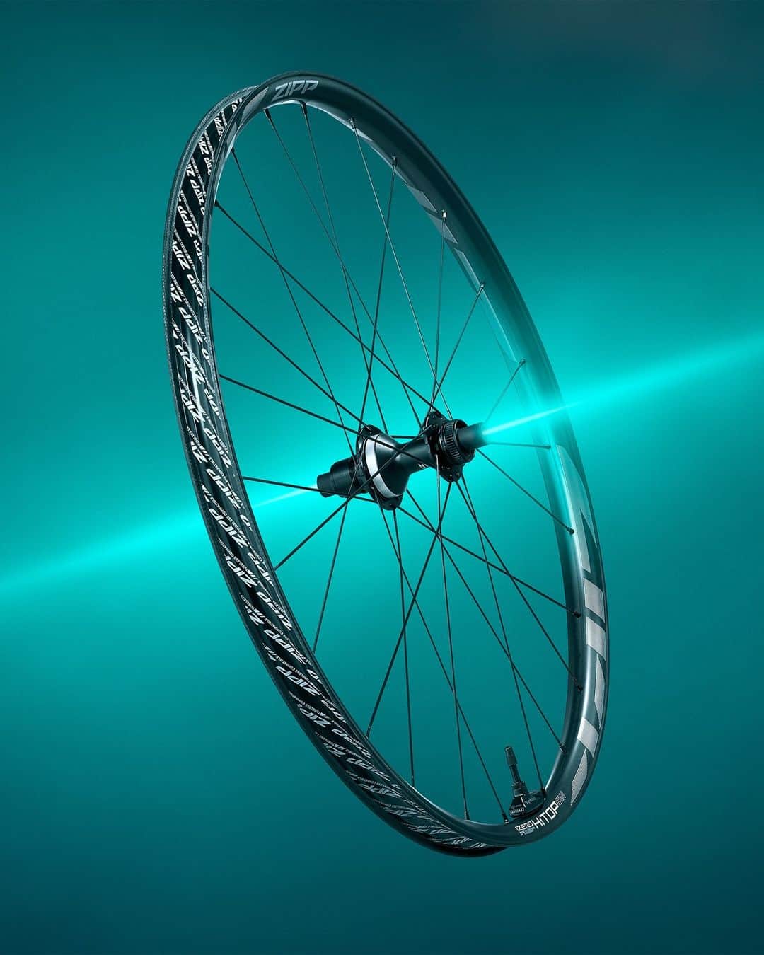 Zipp Speed Weaponryさんのインスタグラム写真 - (Zipp Speed WeaponryInstagram)「Among the lightest on the market, the ZM2 SL hubset in the 1ZERO HITOP SW ensures you’ll be quick to accelerate and back on the pedals sooner after corners with the 66 points of engagement.  Learn more about how the 1ZERO HITOP SW is making XC faster at the LINK IN BIO.」10月14日 0時00分 - zippspeed