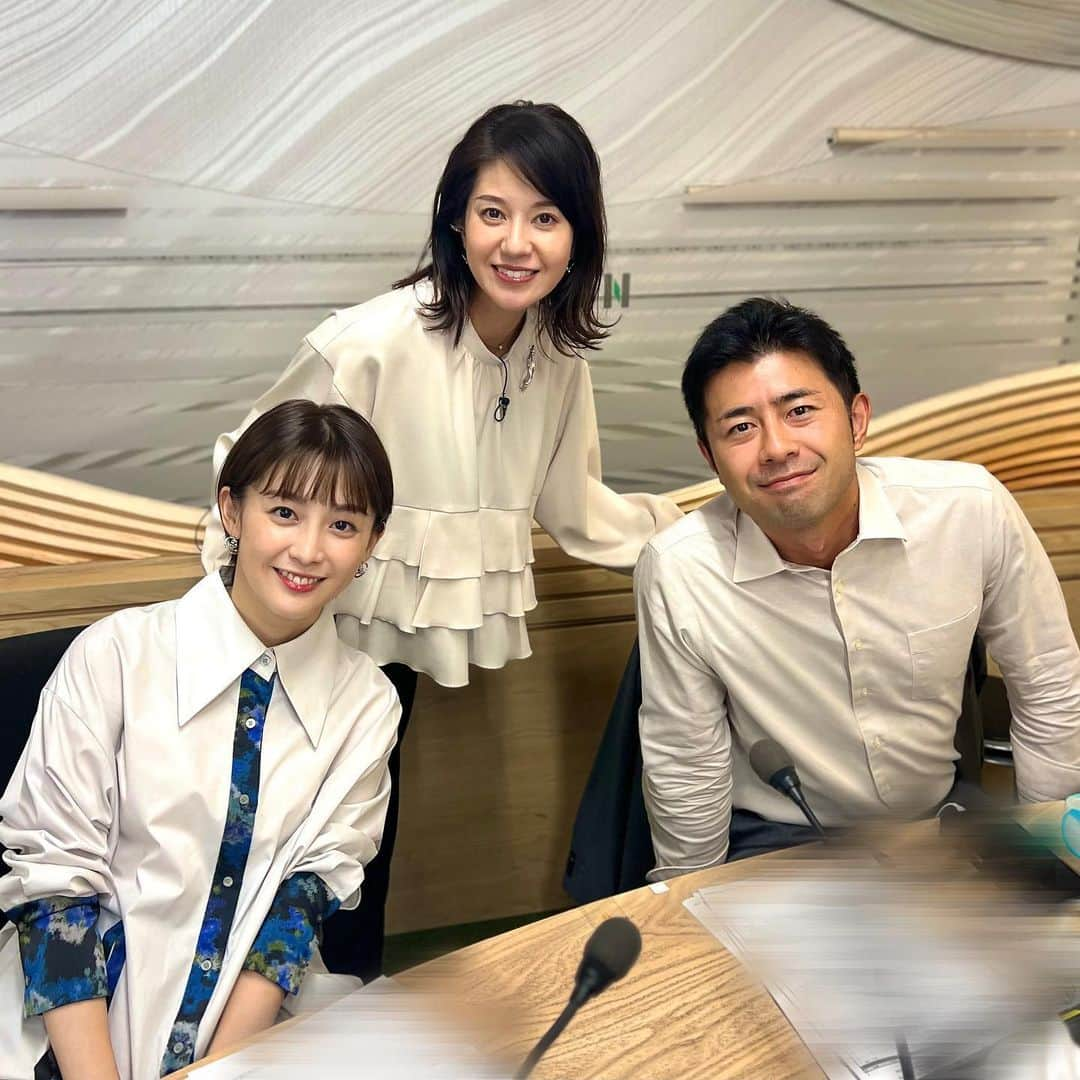 フジテレビ「プライムニュース イブニング」さんのインスタグラム写真 - (フジテレビ「プライムニュース イブニング」Instagram)「#イット ！は １５時４５分スタートです   ●ドアを無理矢理開け男が侵入“恐怖”の瞬間  ●細田衆院議長が引退表明…会見で何語る？  ●しらすに「 #ふぐの稚魚 」混入で異例の呼びかけ  ●ホームセンター１位！秋の#カインズ で何買う？ 生活必需品＆季節の変わり目に便利なグッズ続々！   #榎並大二郎 @enami_daijiro #宮司愛海 @manami_miyaji   #木村拓也 @takuya.kimura0801 #立石修 #遠藤玲子 @reiko.endo_0429   #齋藤孝   #ガチャピン @gachapin_official #勝野健 @ken.katsuno  #小山内鈴奈 @reina_osanai    #フジテレビ #アナウンサー 公式HP：https://www.fujitv.co.jp/livenews_it/ FNNプライムオンライン：https://www.fnn.jp/」10月13日 15時31分 - livenews_it