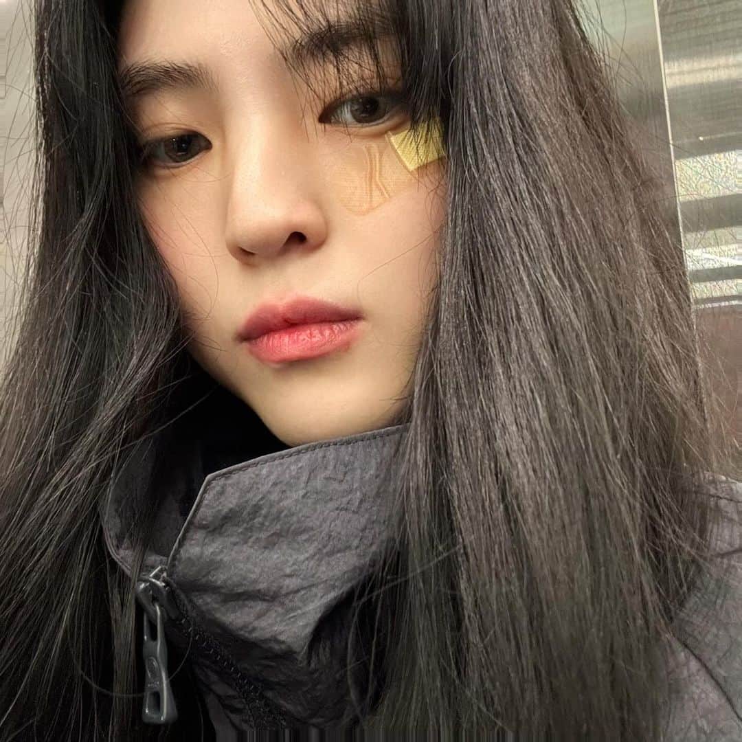 のインスタグラム：「🏴‍☠️」