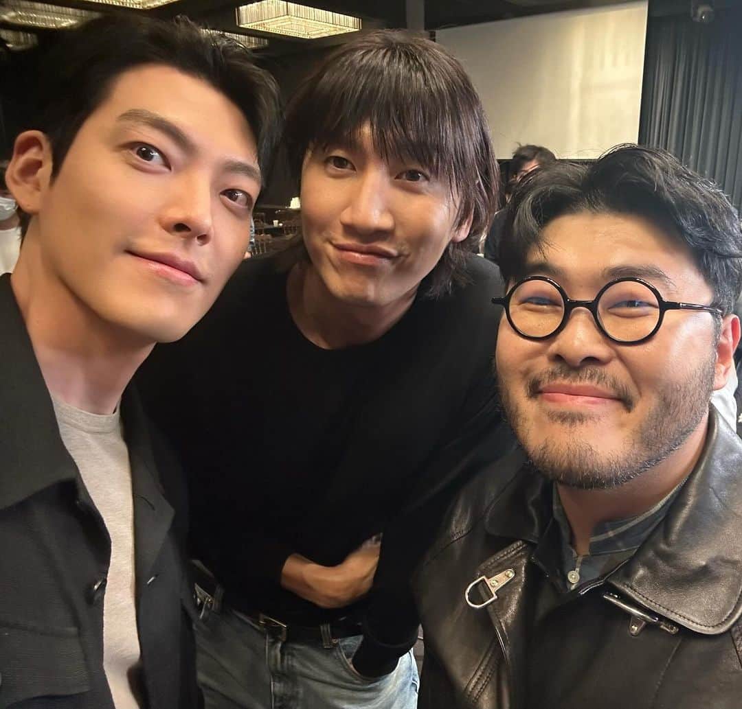 キム・ウビンのインスタグラム：「콩콩팥팥🫘🫛 오늘 저녁 8시 40분!」