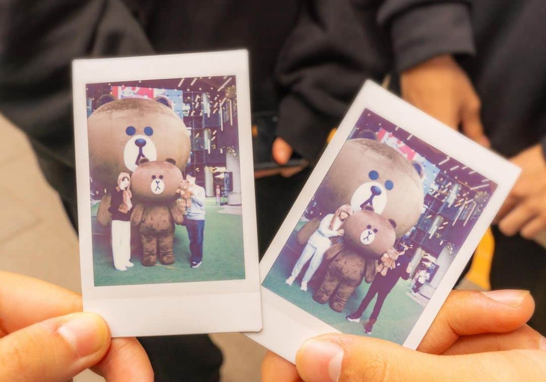 LINE FRIENDSさんのインスタグラム写真 - (LINE FRIENDSInstagram)「[HUG BROWN LAUNCH ...