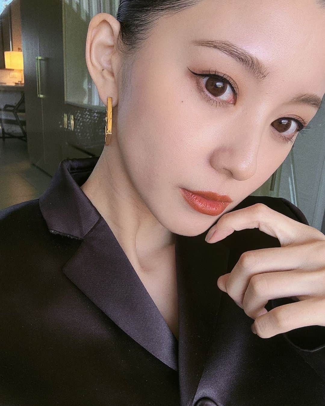 朝比奈彩のインスタグラム